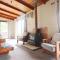 The Early Settler 200 metres from CBD
