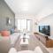 Modern 1BR with Rooftop Pool The Bay Business Bay - 迪拜