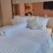 B207-Hi-Ended Pool Access 1br 300m 2 Ao Nang Beach - Aunang-part