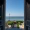 Stylish Beachfront Apartment, Sweeping Ocean Views and Luxury Touches - Herne Bay