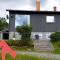 Aurora rooms in shared apartment nr1 We are doing privet northen light trip, reindeer trip and sommaroy Fjord trip