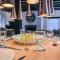 A Superb Bijou Retreat with Jacuzzi near an Excellent Village Pub