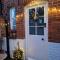 Cheerful 3 bed Grade II Central Cottage
