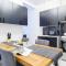 454-3W PRIME location 2BR Newly Furnished sleeps 5
