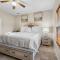Cozy 4B 2 5B University Home King Beds Jacuzzi
