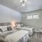 Northwest Sunriver Getaway w/ Community Amenities!