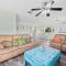 Beachside Serenity Escape - Private 3BR and 2BA, DOG FRIENDLY Duplex Oasis, Steps to Shore! - ملبورن