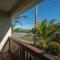 Beachside Serenity Escape - Private 3BR and 2BA, DOG FRIENDLY Duplex Oasis, Steps to Shore! - Melbourne