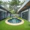 Casa Guitarra - Playa Potrero, modern house, pool in guitar shape, one floor