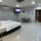 Pool Villas by Honey - Luxury Family Resort-8 km from Beach & Nightlife