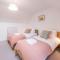 Chapel House, Alderton