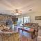 Stunning Rogers Villa with Pond about 7 Mi to Lake - روجرز