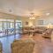 Stunning Rogers Villa with Pond about 7 Mi to Lake - روجرز