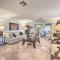 Stunning Rogers Villa with Pond about 7 Mi to Lake - روجرز