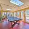 Stunning Rogers Villa with Pond about 7 Mi to Lake - روجرز