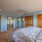 A Nest With a View - Blowing Rock