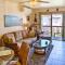 Pristine Lihue Condo with Balcony Walk to Beach! - Lihue