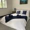 Little Elm - luxury home from home, free parking, 30-40 mins walk from Bath city centre