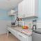 125 Atlantic Avenue Unit F - Pet Friendly! Walk To The Beach and Pier! 1BR -1BA - Sleeps 2-4 guests! - Myrtle Beach