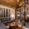 Three Little Bears at Eagles Nest - بانير إلك