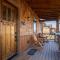 Three Little Bears at Eagles Nest - بانير إلك