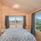 Ocean Beach Beauty - Tairua Holiday Home