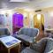 Vip's Motel Luxury Accommodation & Spa - لوناتو