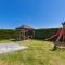 Holiday Houses Alana & Alva with Garden by Noclegi Renters