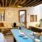 2 Bedrooms Artist House - The 2nd Home