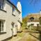 CROYDE VICTORIA COTTAGE 2 Bedrooms