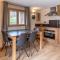 Chalet Chaleureux - 1 Ch - 4 Pers - Terrasse - Parking - FR-1-437-75