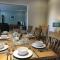 BRAUNTON WHITE HOUSE 4 Bedrooms