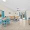 Oceanview Haven - 2BR Beach Townhome with Patio, Shared Heated Pool Steps from Paradise Beach Park! - ملبورن
