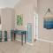 Banana Cabana Two Unit Duplex Walk To The Beach - ملبورن