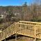Walk Downtown! Gatlinburg Condo with Patio and Pool - غاتلينبرغ Walk Downtown! Gatlinburg Condo with Patio and Pool - غاتلينبرغ