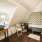 Stunning seaside cottage seconds from beach by Whitstable-Holidays, Fig Cottage