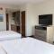 Best Western Plus Executive Residency Phoenix North Happy Valley - Phoenix