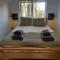 Delightful & Picturesque Modern Detached Apartment, Next to Chester Zoo, Near Park and Ride to City Centre