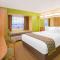 Microtel Inn & Suites by Wyndham Delphos