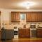 Dedushi Guesthouse &Wood cabins-Camping place