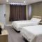 Super 8 by Wyndham Niagara Falls ON
