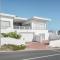 13 on Main Beach Flat