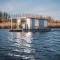 AquaHome - NP de Biesbosch - Bijzonder overnachten op een houseboat!