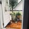 Lovely, 1898 Jugendstil Design Apartment, old Haarlem city Centre, Fully Renovated with Parkview near Amsterdam and Zandvoort, Bloemendaal Beach