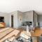 @ Marbella Lane - Chic Abode w/Mountain Skyline