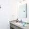 Stylish & bright contemporary 3BD I Pool! - 普拉亚卡门