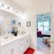 Bishops Landing -- 31186 VICTOR RD