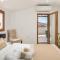 Le Premier Luxury Rooms