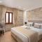 Le Premier Luxury Rooms