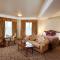 Lawlors Hotel